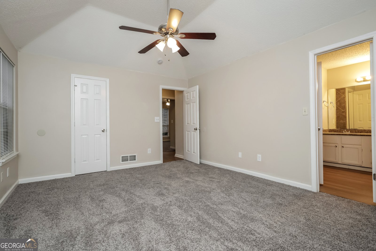 306 Nicole Terrace Stockbridge - Photo 9