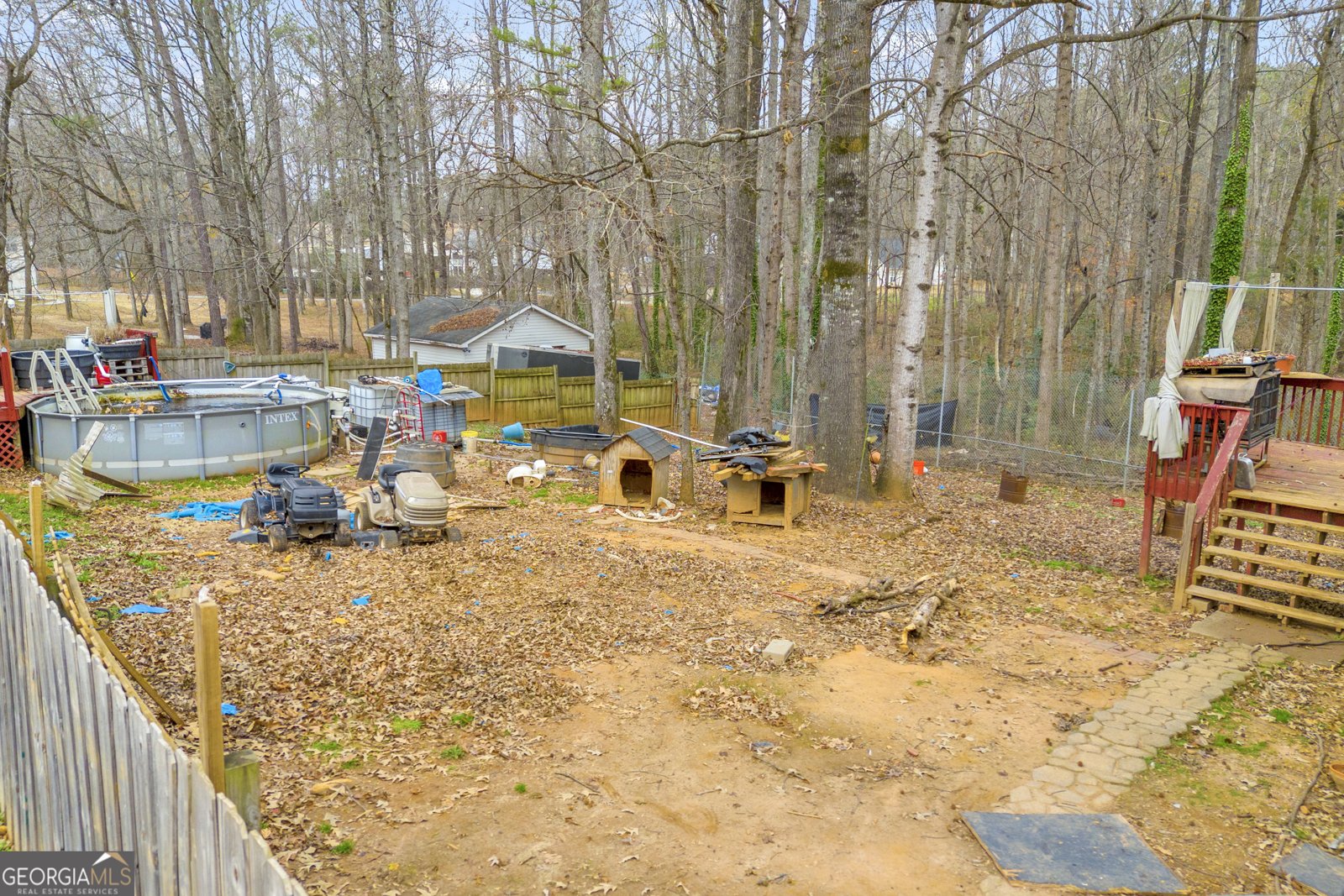 365 Falling Timber Court Stockbridge - Photo 37