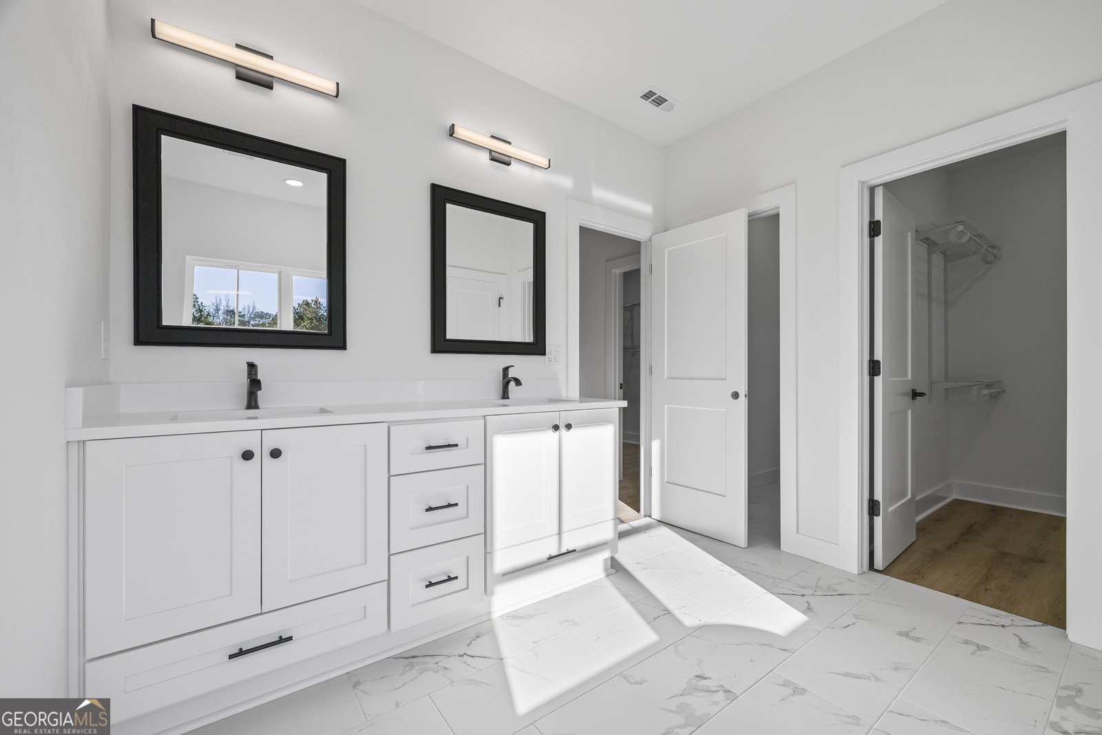 1040 Greenwood Circle Madison - Photo 38