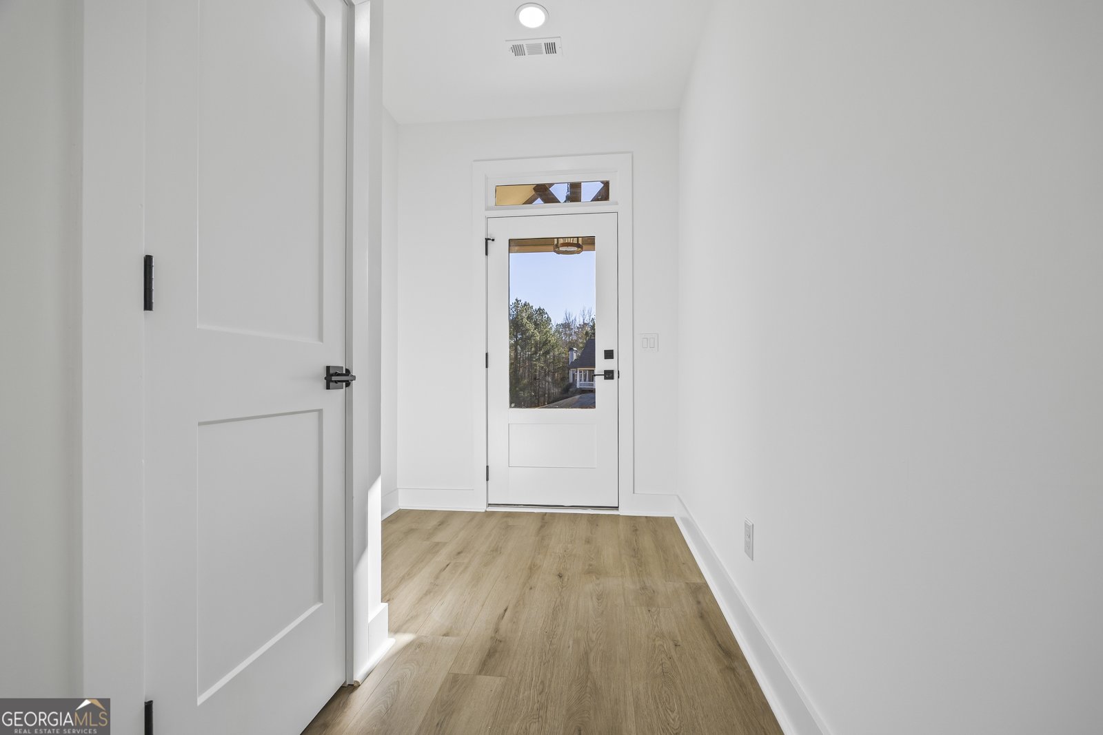 1040 Greenwood Circle Madison - Photo 9