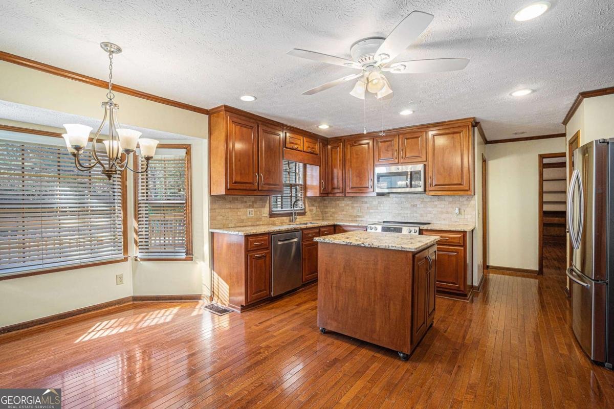 921 Cedar Trace Lilburn - Photo 10