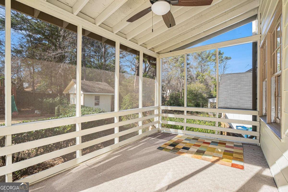 921 Cedar Trace Lilburn - Photo 32