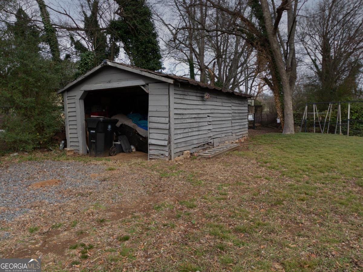 2009 Hull Avenue Rome - Photo 11