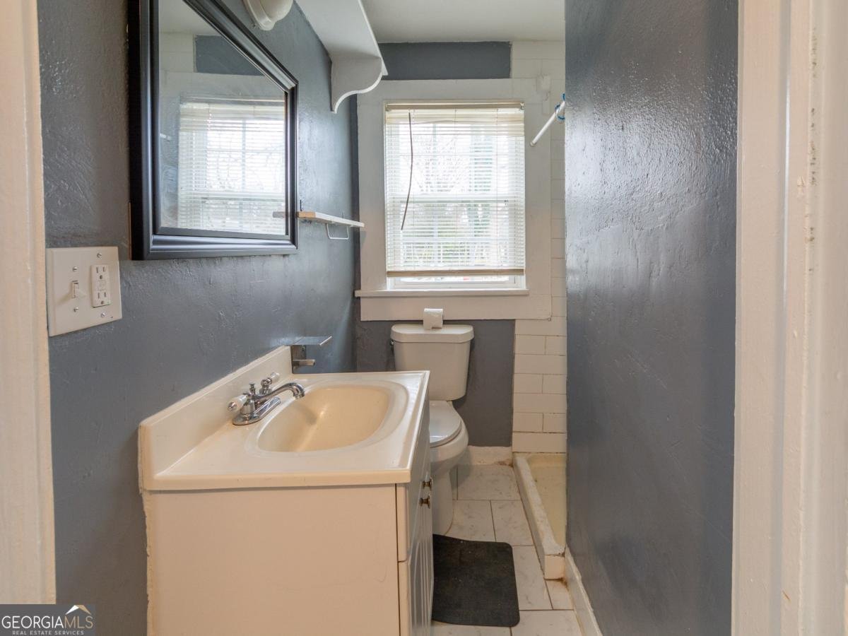 2009 Hull Avenue Rome - Photo 8