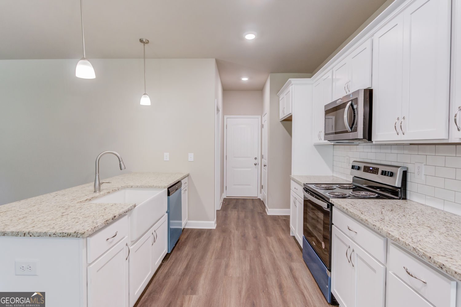 6450 River Plantation Station Drive Lula - Photo 11