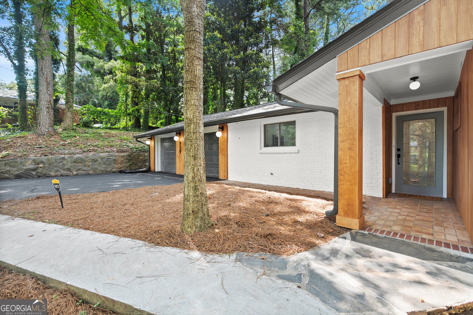 959 Peyton Road Atlanta - Photo 1