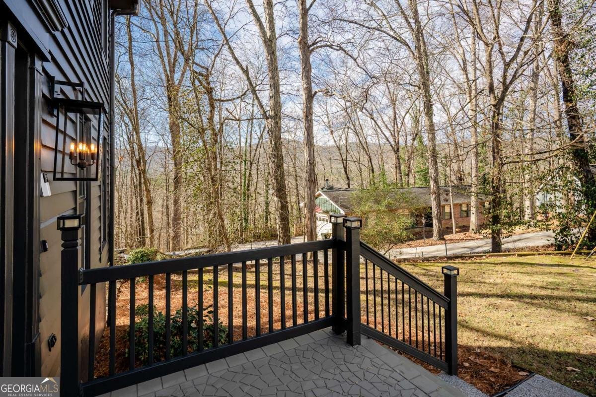 2001 Brook Way Dalton - Photo 8