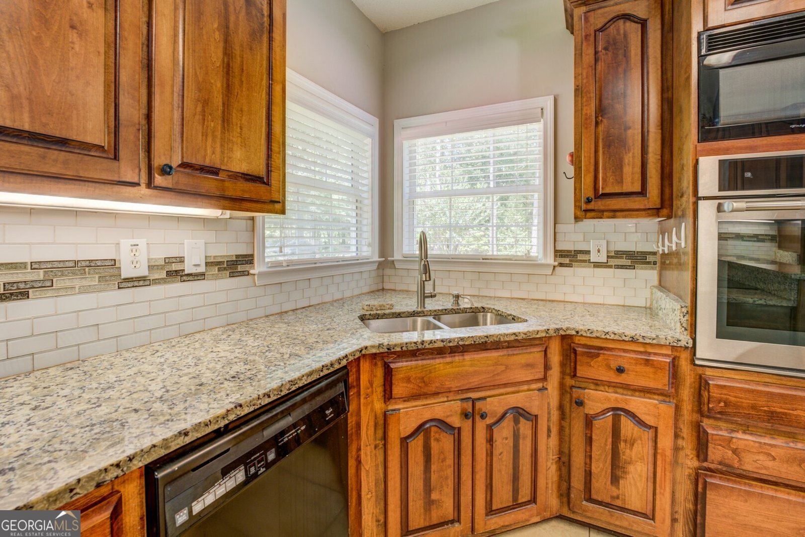 353 Crowell Road Covington - Photo 18