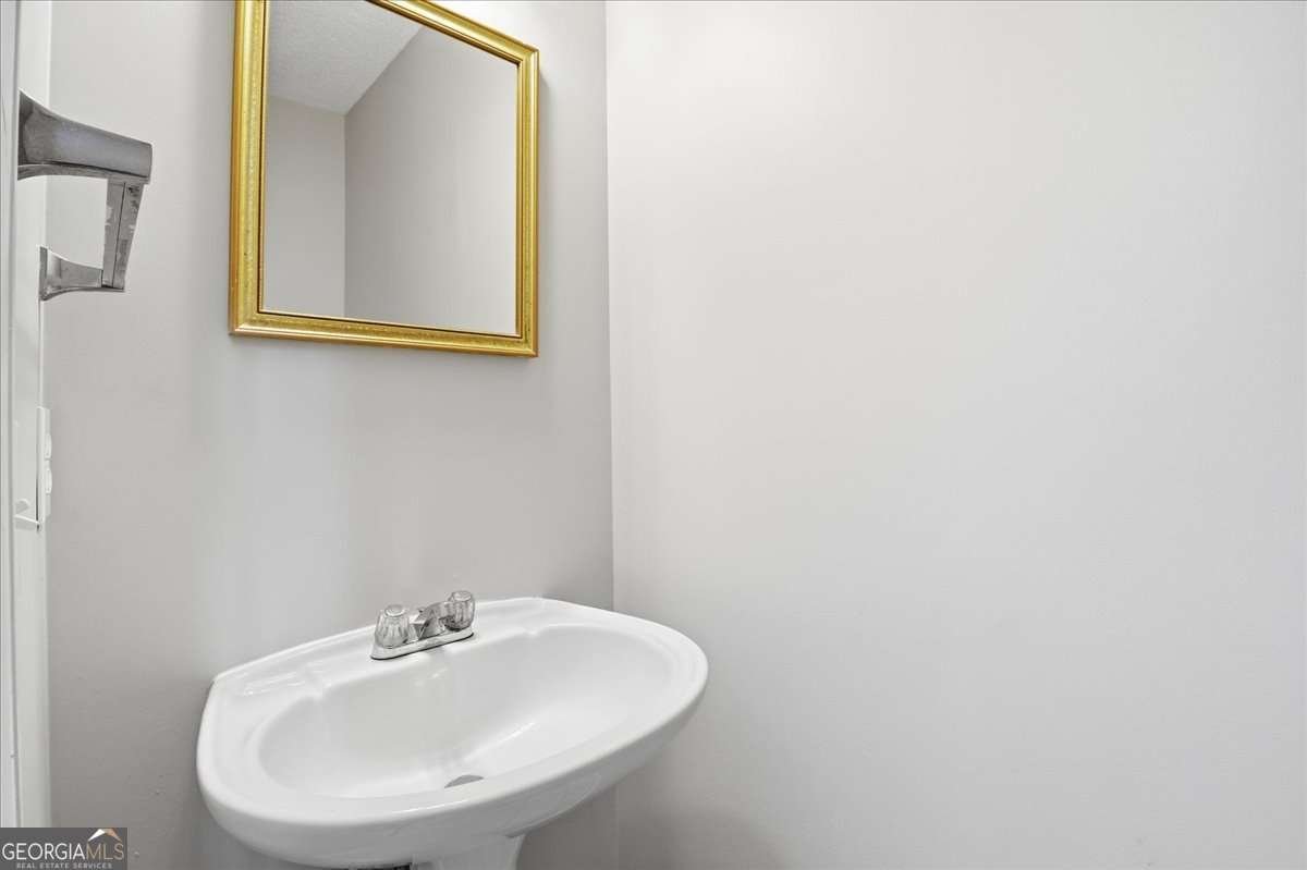 1358 Velvet Creek Way Marietta - Photo 18