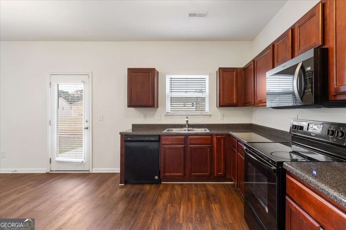 147 Biscayne Terrace Hampton - Photo 13