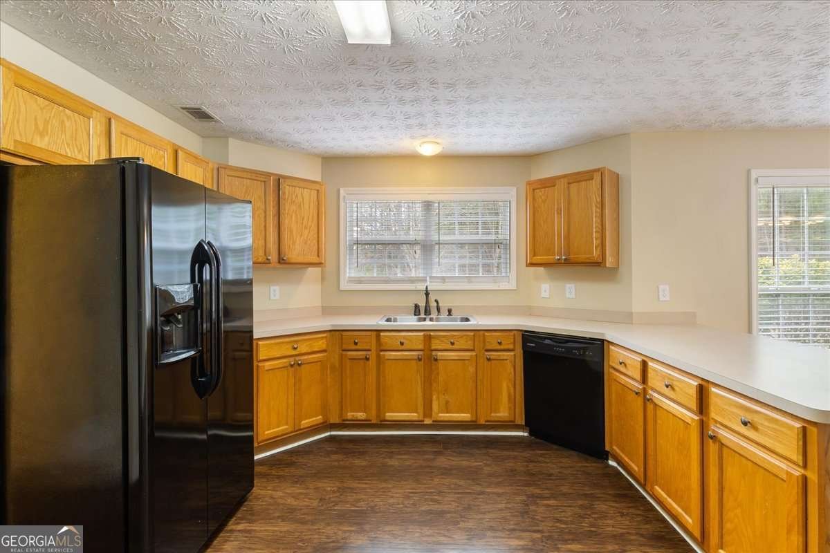 212 Hedgewood Drive Hampton - Photo 18