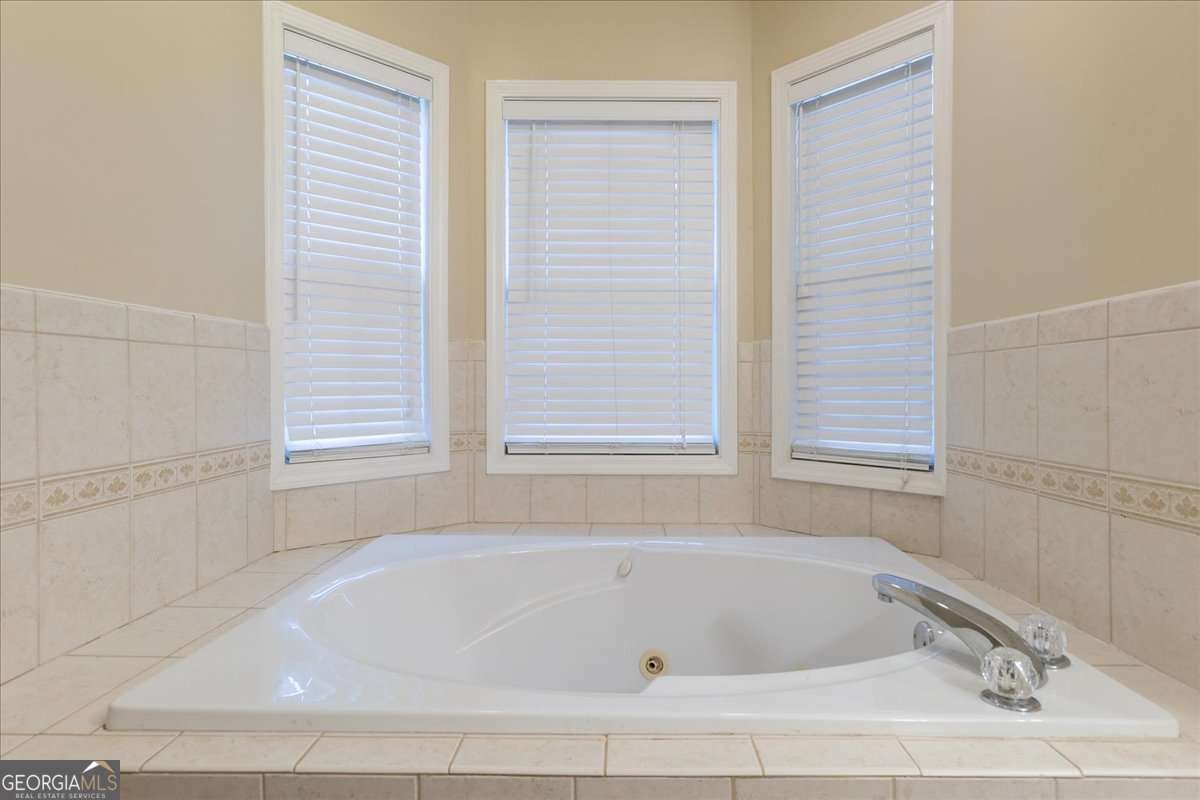 212 Hedgewood Drive Hampton - Photo 27