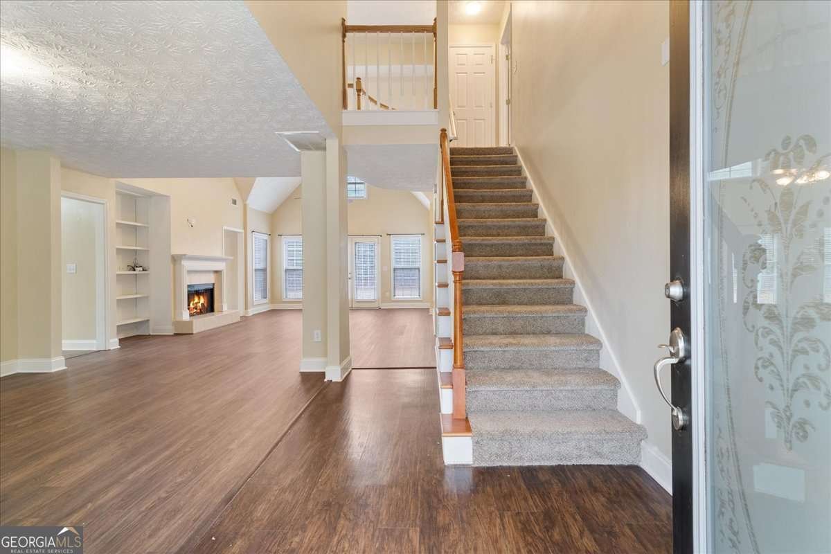 212 Hedgewood Drive Hampton - Photo 7