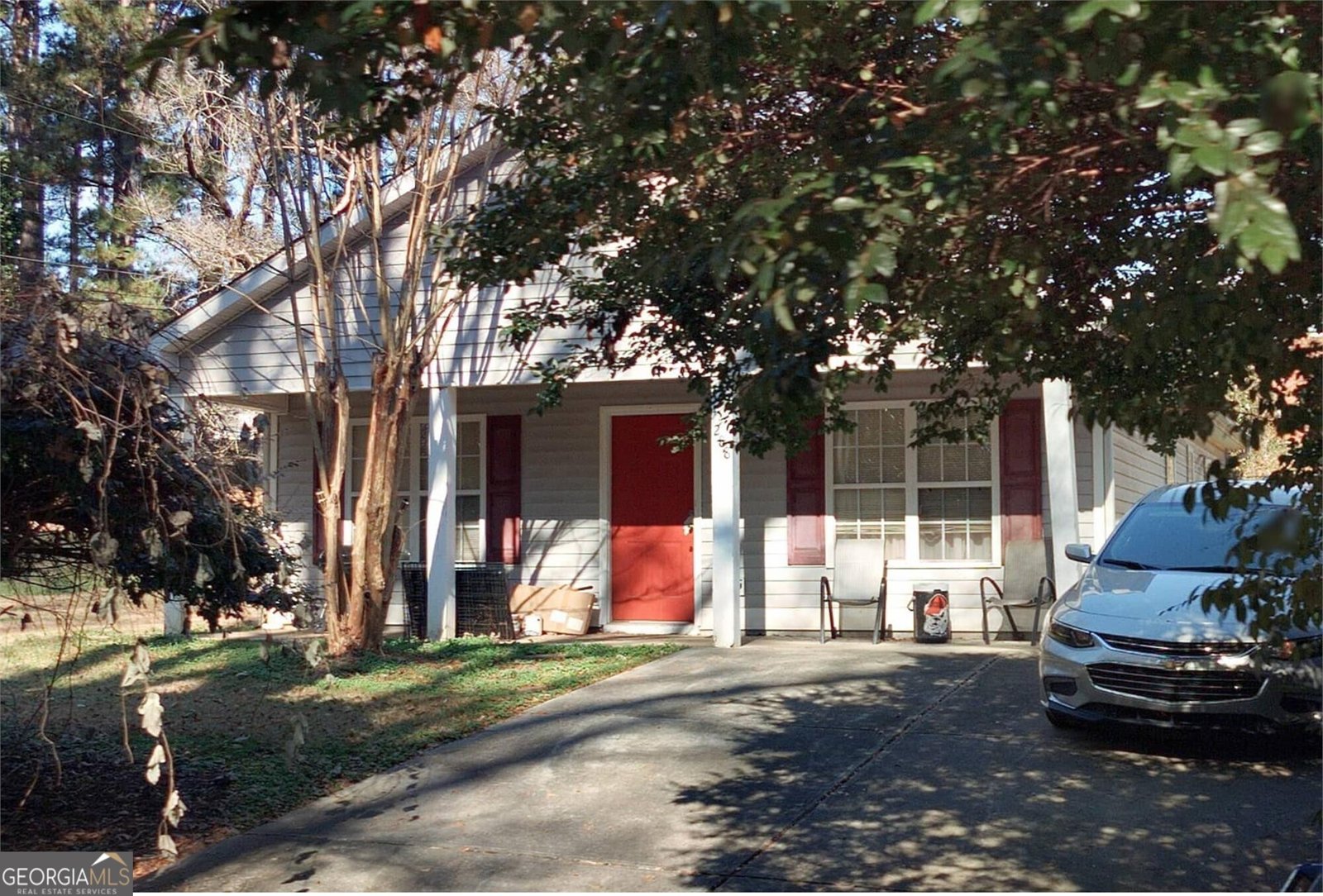 288 Jones Drive Roswell - Photo 1