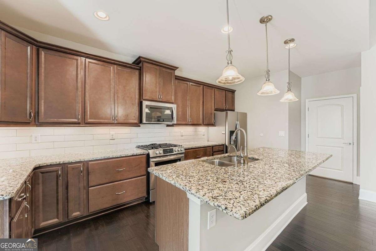 313 DERRYMORE Drive Woodstock - Photo 14