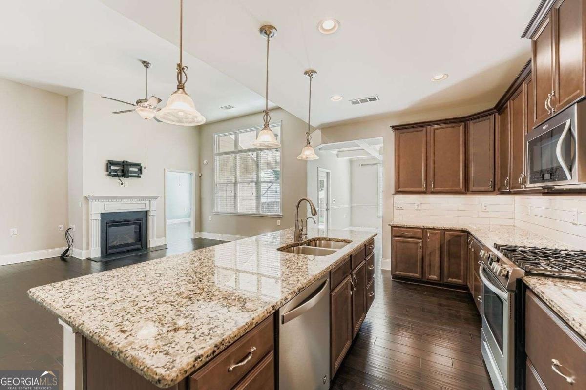 313 DERRYMORE Drive Woodstock - Photo 15