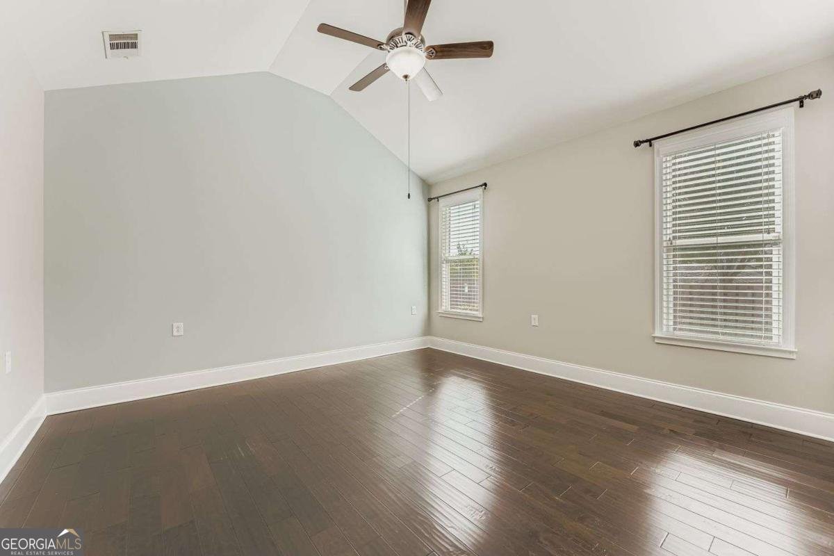 313 DERRYMORE Drive Woodstock - Photo 16