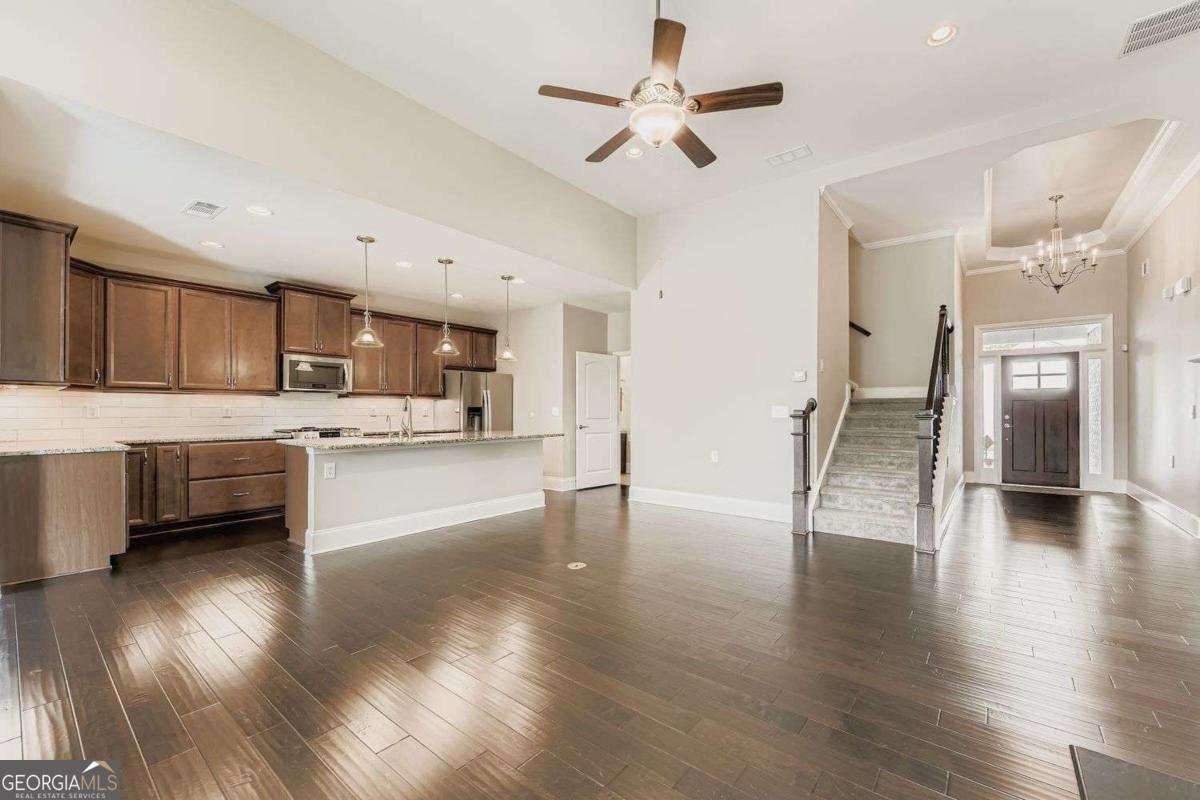 313 DERRYMORE Drive Woodstock - Photo 9