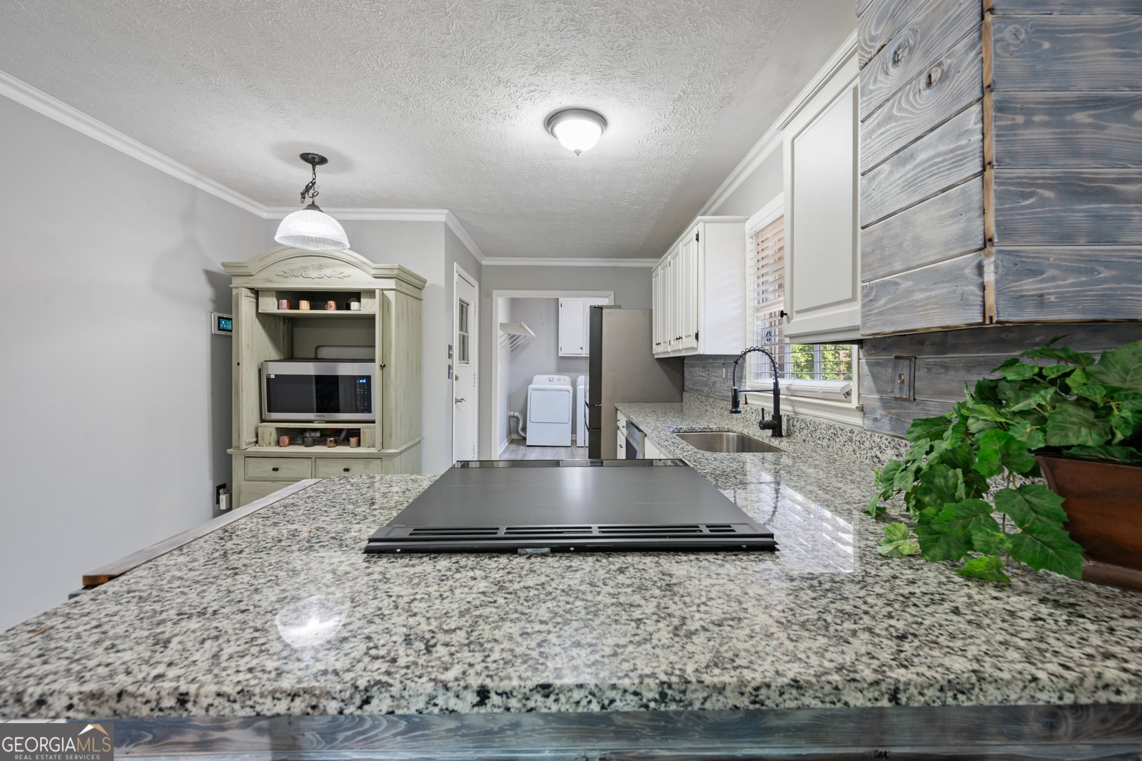 2446 Thrasher Road Buford - Photo 10