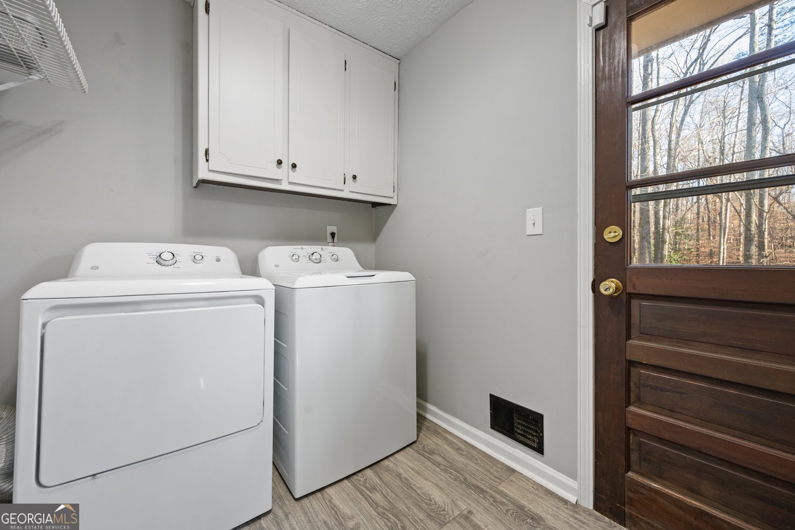 2446 Thrasher Road Buford - Photo 11