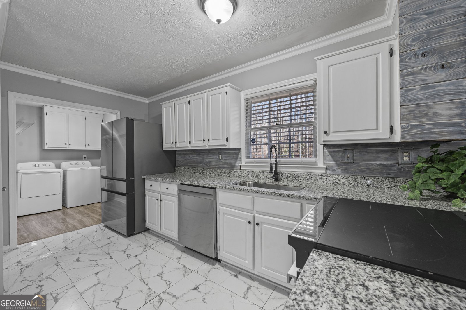 2446 Thrasher Road Buford - Photo 8