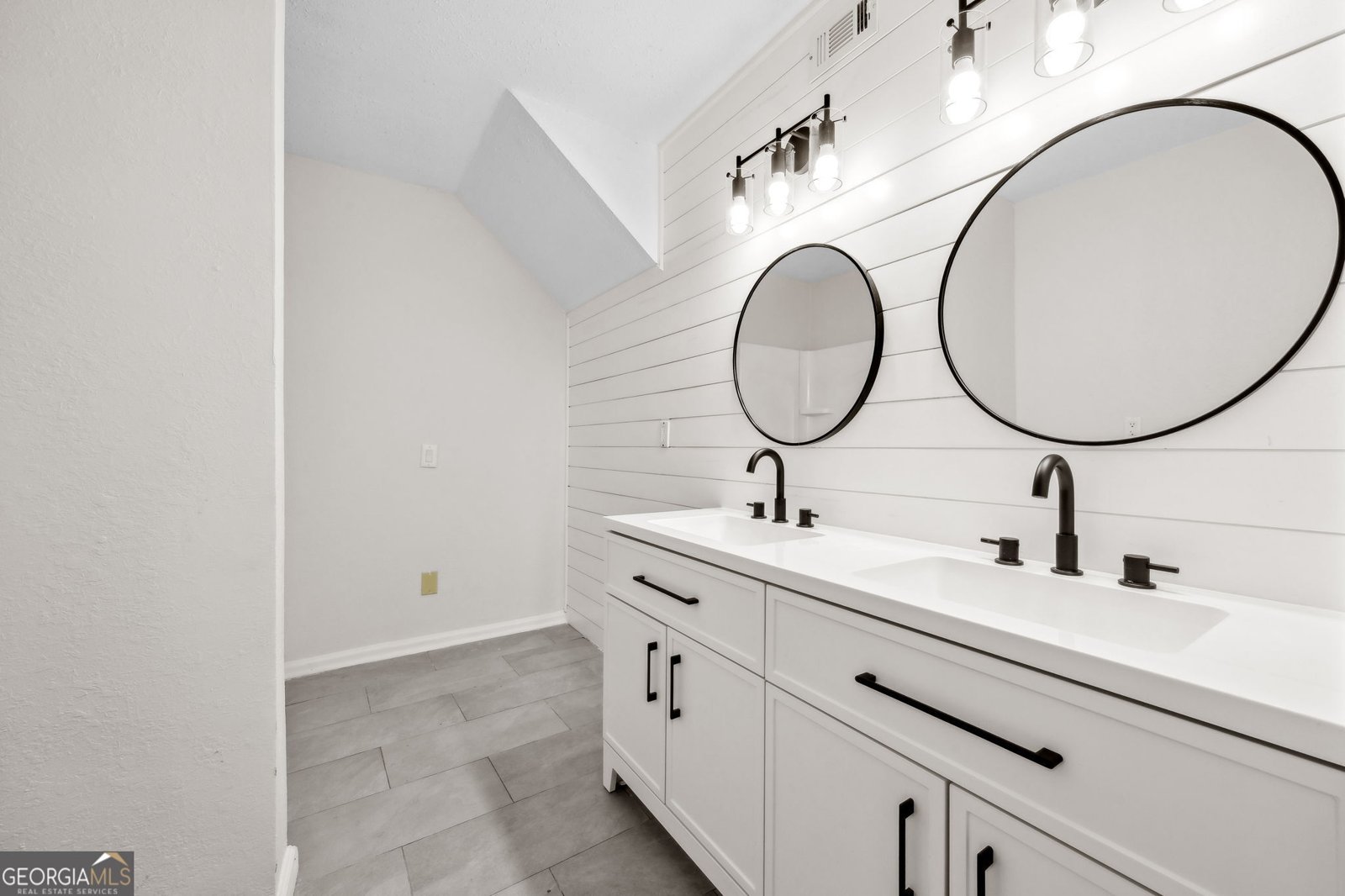 106 Meadow Court Kingsland - Photo 36