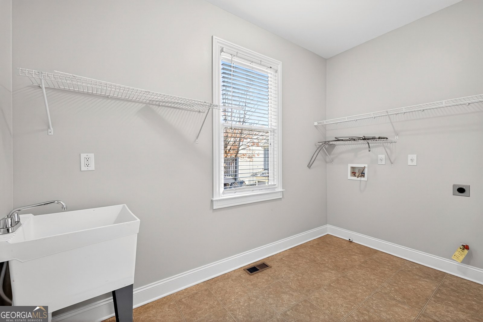 1694 Carr Circle Atlanta - Photo 16