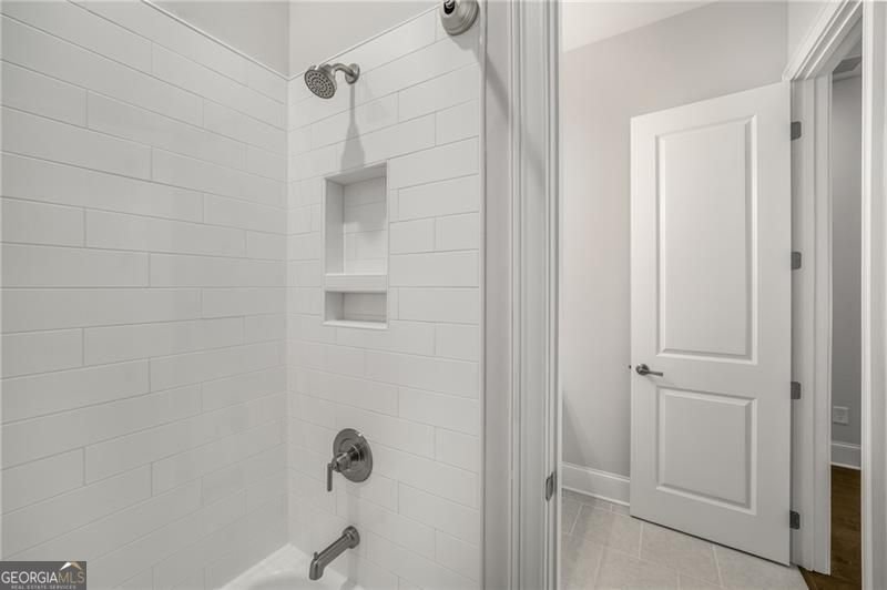 685 Stickley Oak Way Woodstock - Photo 33