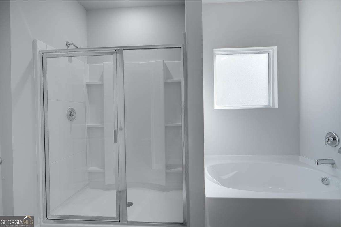 655 Whitman Lane Stockbridge - Photo 11