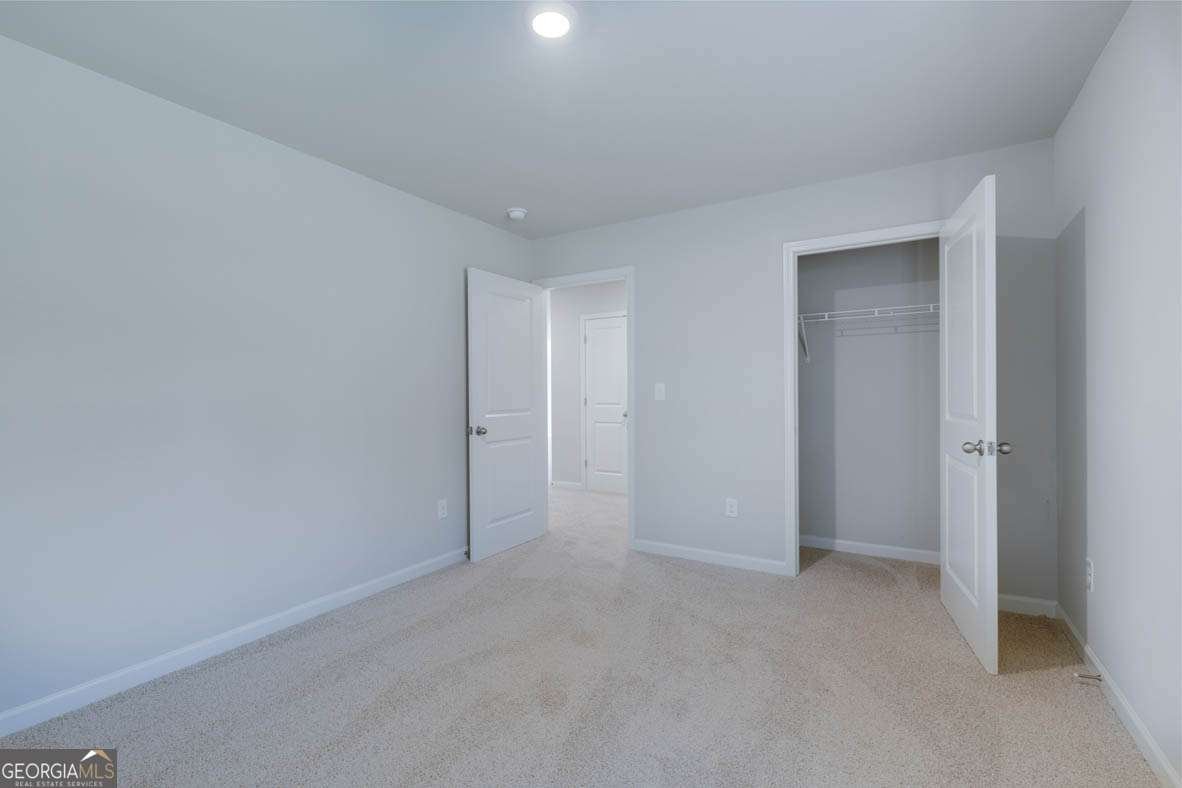 655 Whitman Lane Stockbridge - Photo 12
