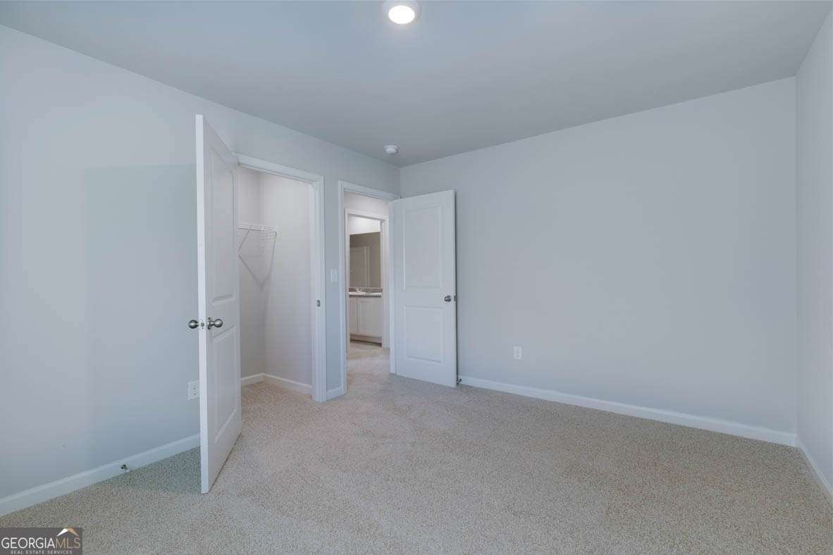 655 Whitman Lane Stockbridge - Photo 13