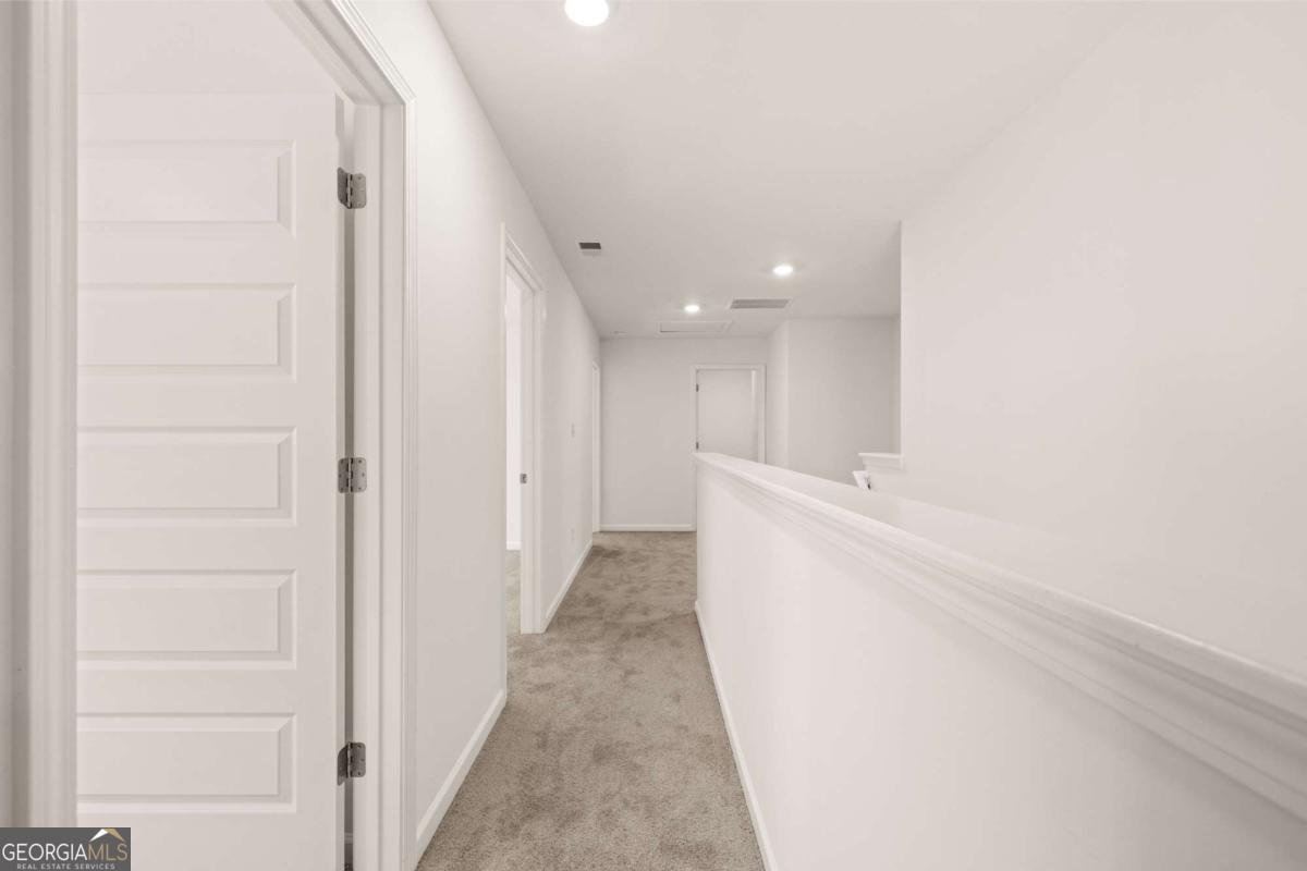 655 Whitman Lane Stockbridge - Photo 40