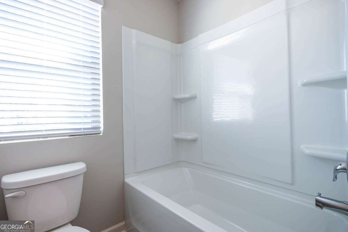 655 Whitman Lane Stockbridge - Photo 7