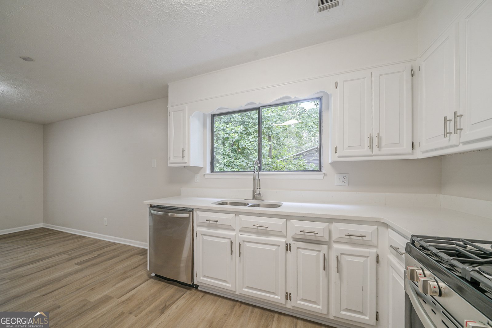 5115 Carole Place Stone Mountain - Photo 9