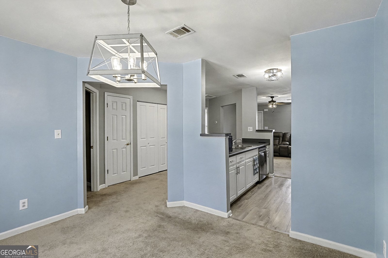 136 Glynn Addy Drive Stockbridge - Photo 11