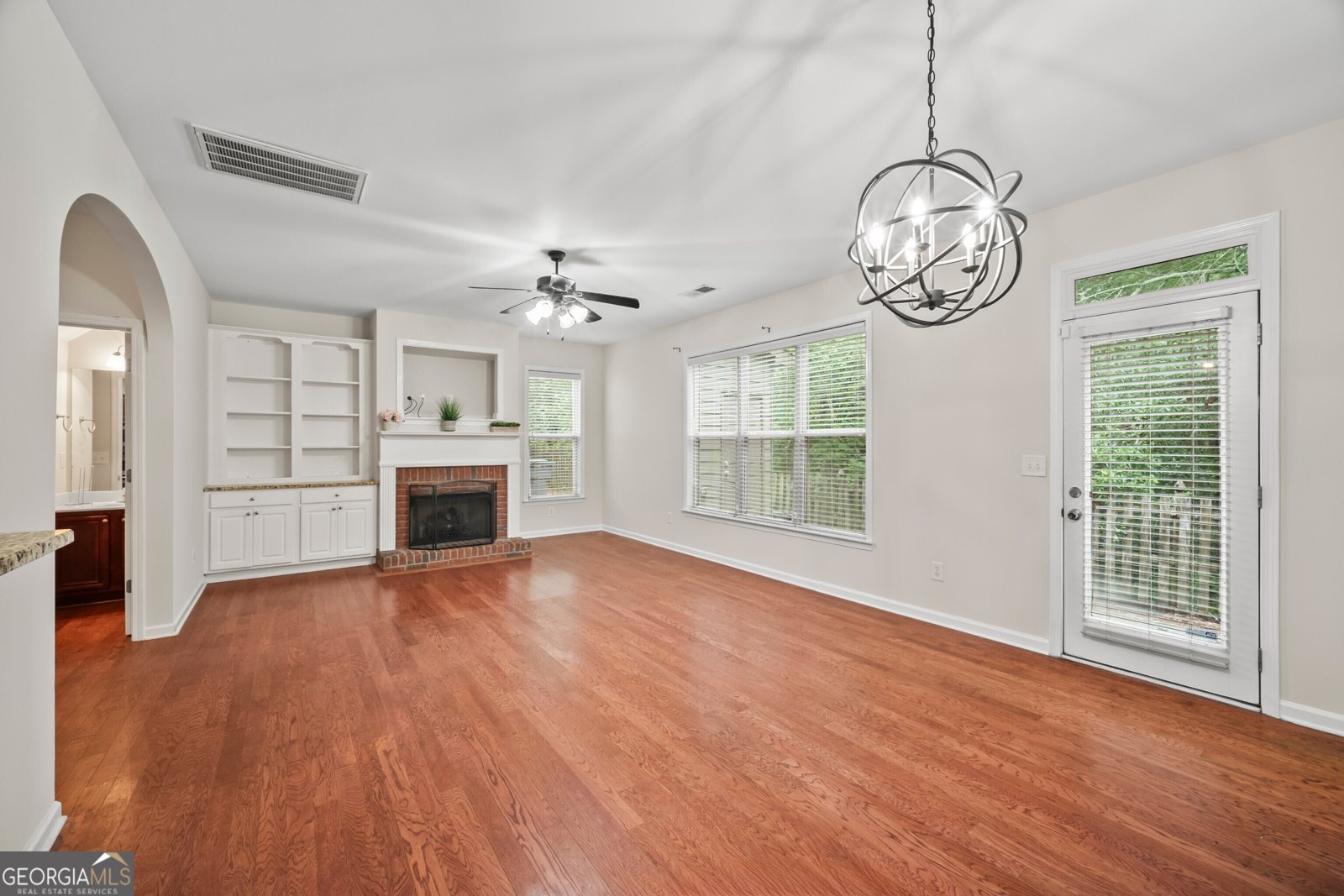 1278 Houndslake Drive Marietta - Photo 10