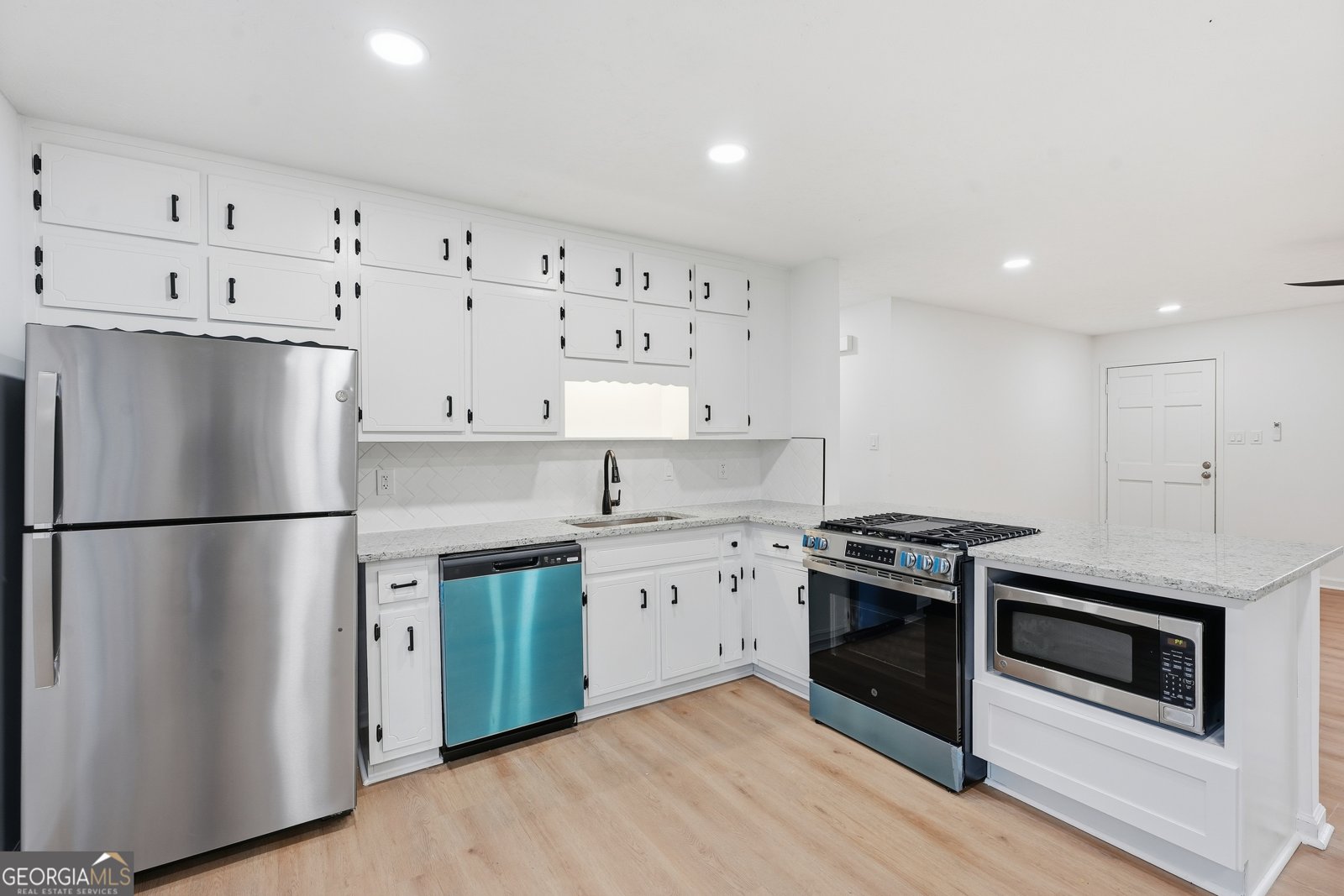 112 Mann Boulevard Stockbridge - Photo 10