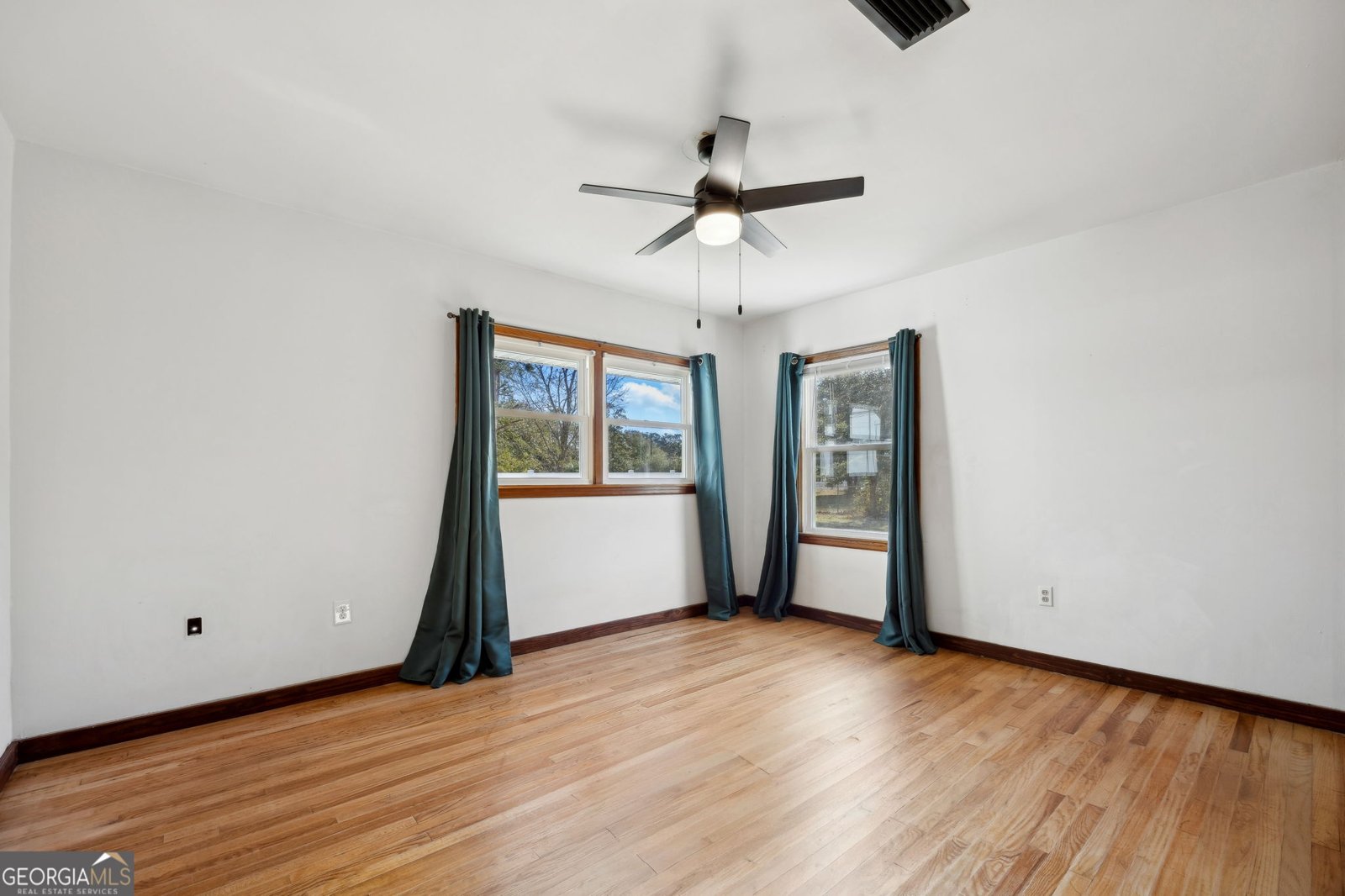 601 South East Street Kingsland - Photo 18