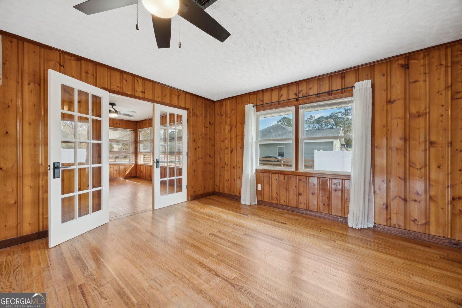 601 South East Street Kingsland - Photo 9