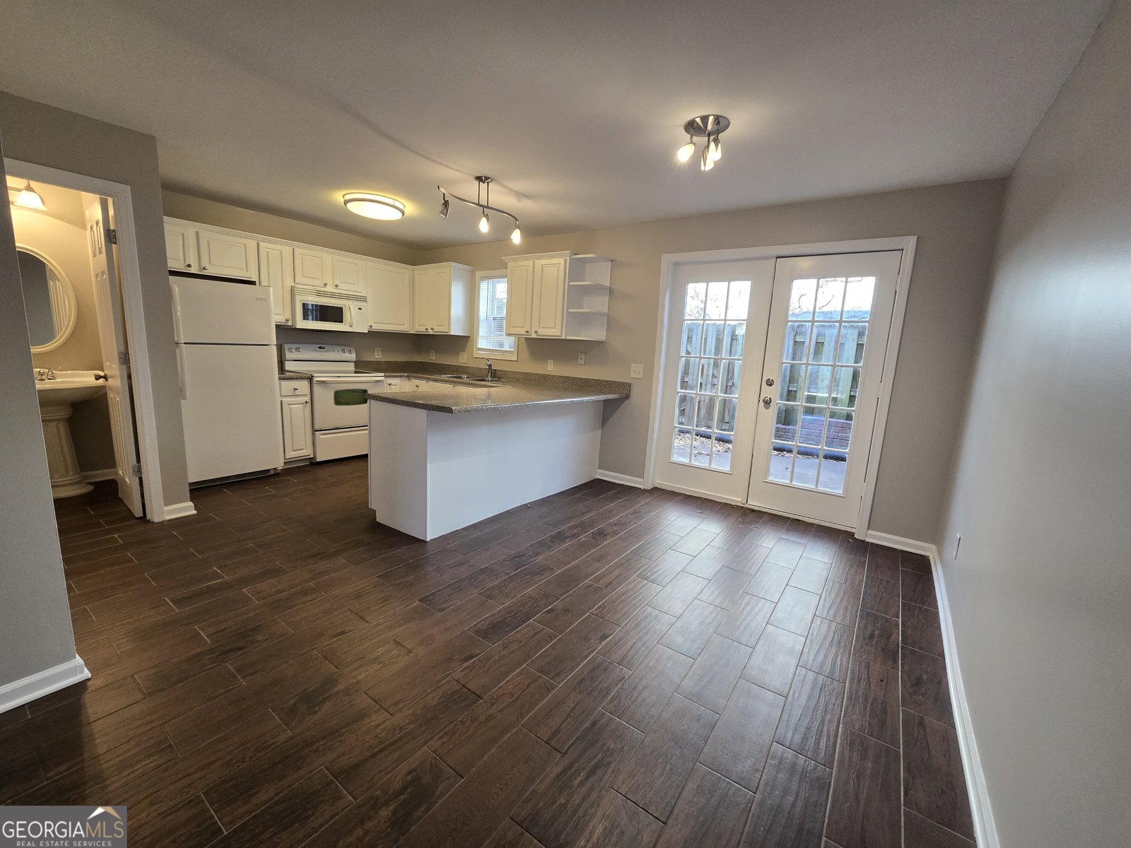 1014 Summer Place Norcross - Photo 16