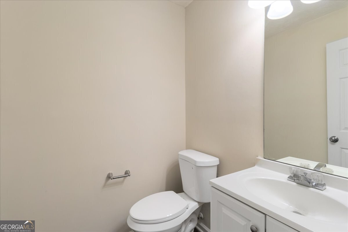 300 Carriage Lake Lane Stockbridge - Photo 19