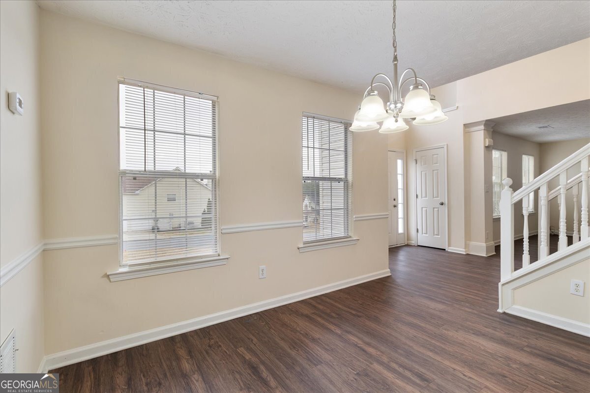 300 Carriage Lake Lane Stockbridge - Photo 7