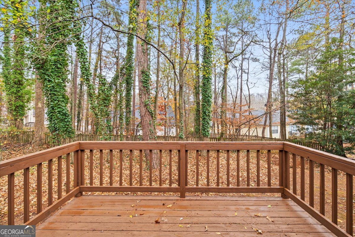 401 Streamview Lane Stockbridge - Photo 31