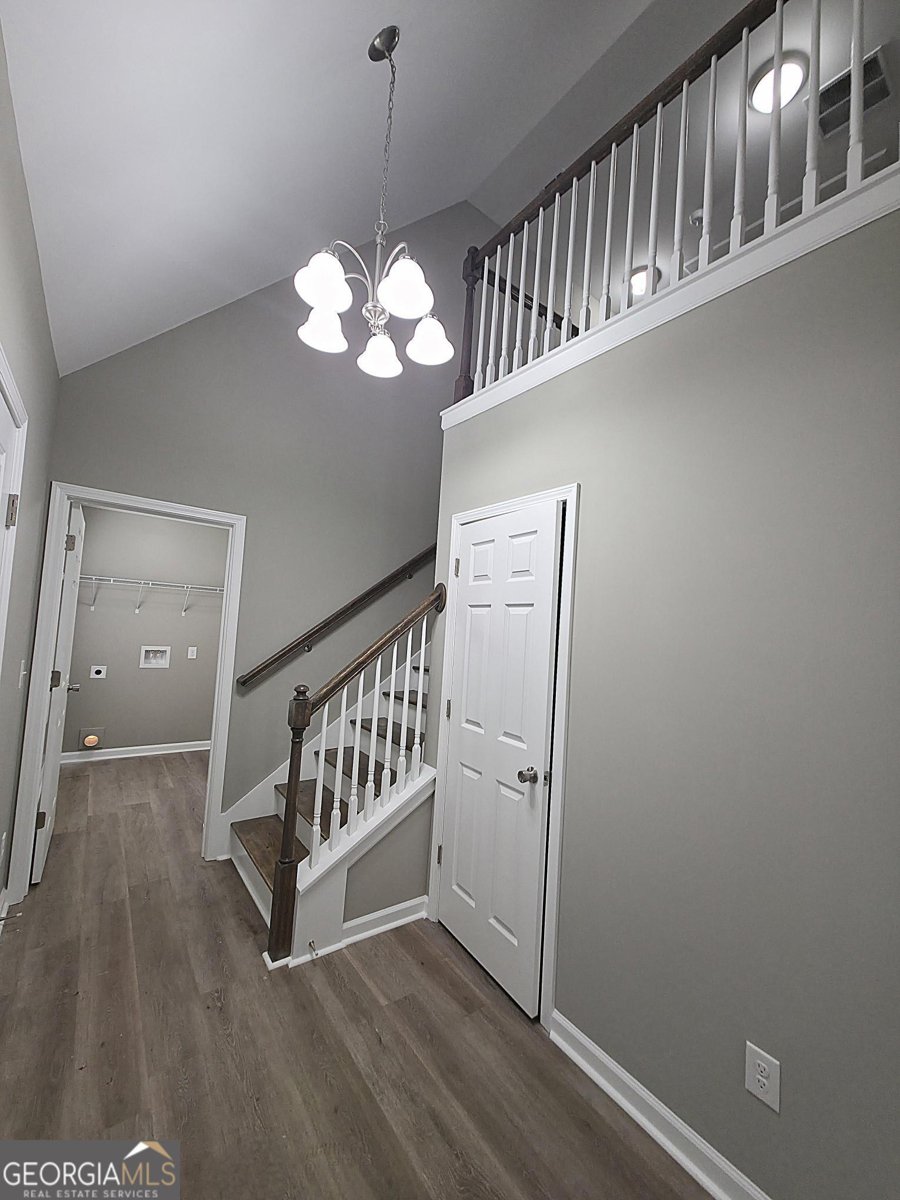 370 Camelot Drive Athens - Photo 15