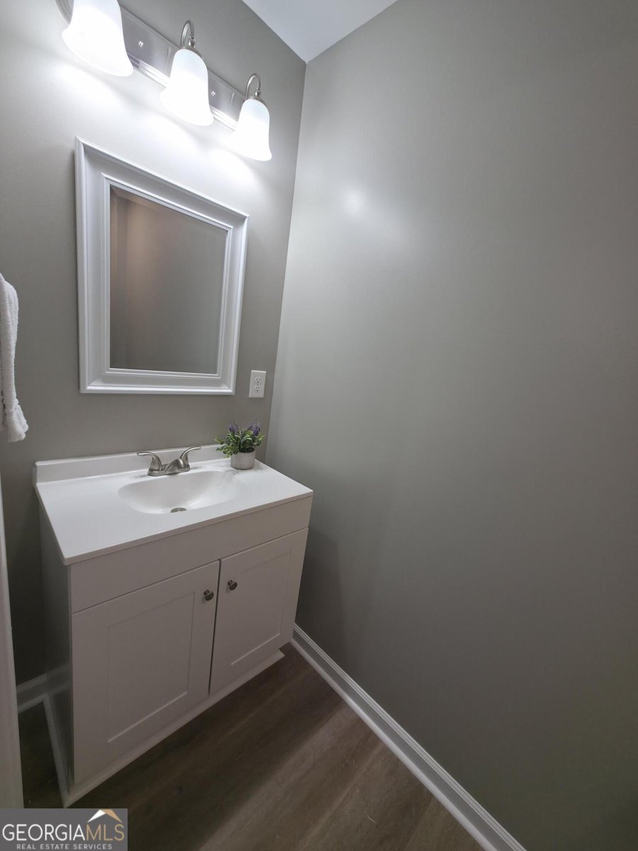 370 Camelot Drive Athens - Photo 8