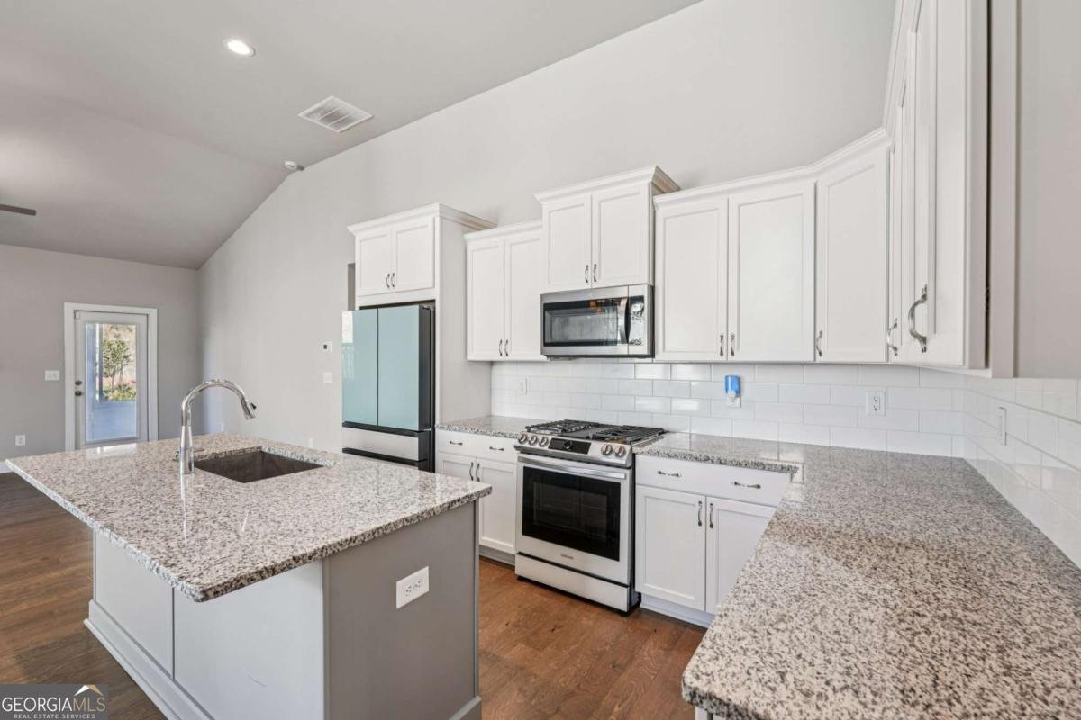 388 Lakeside Court Canton - Photo 18