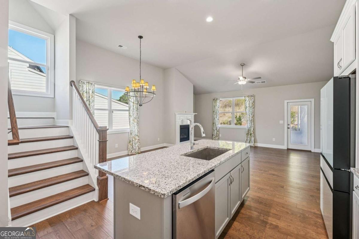 388 Lakeside Court Canton - Photo 19