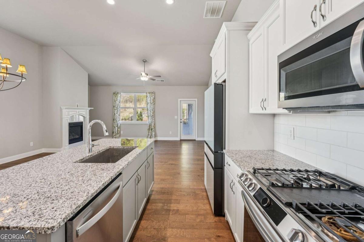 388 Lakeside Court Canton - Photo 20