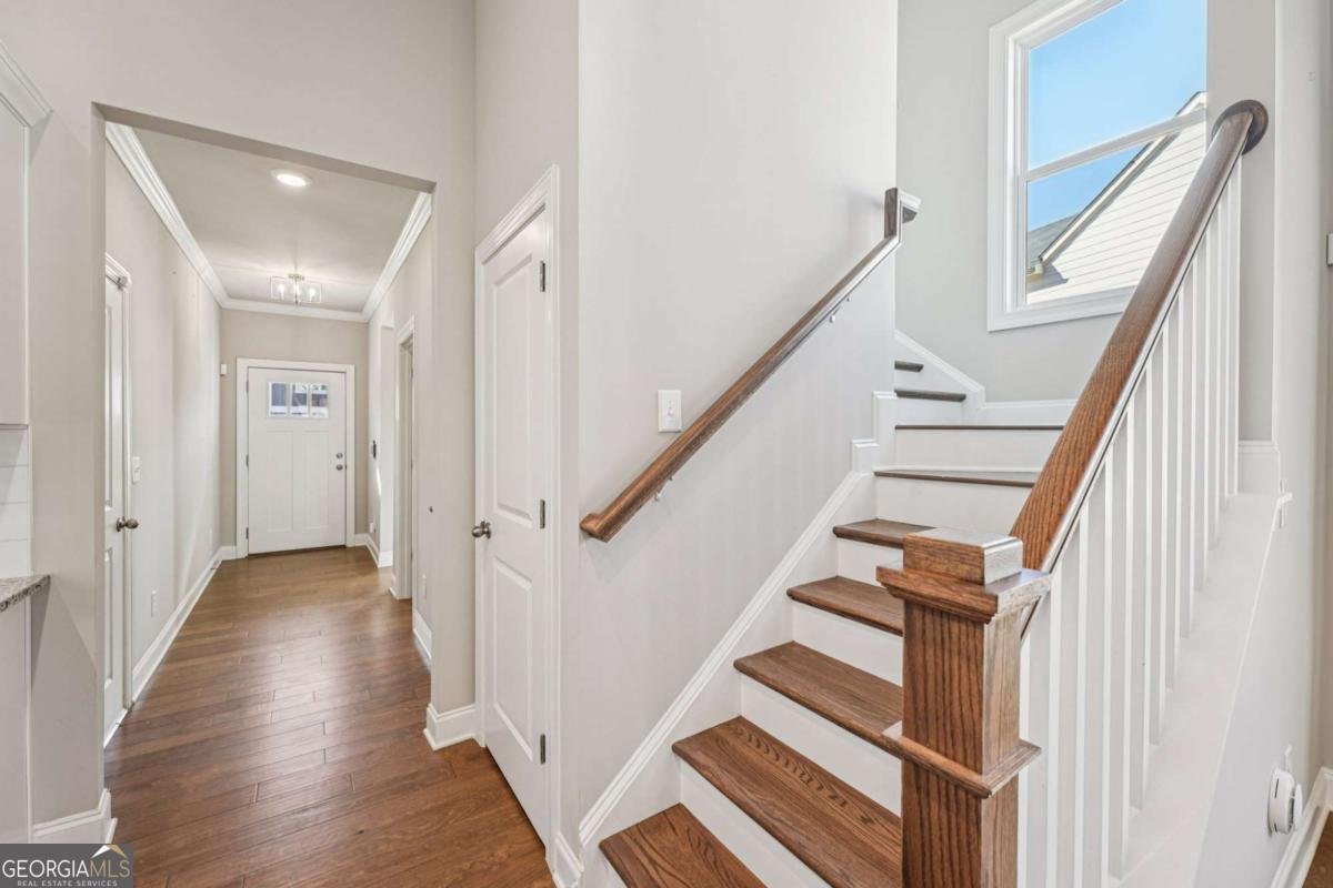 388 Lakeside Court Canton - Photo 7