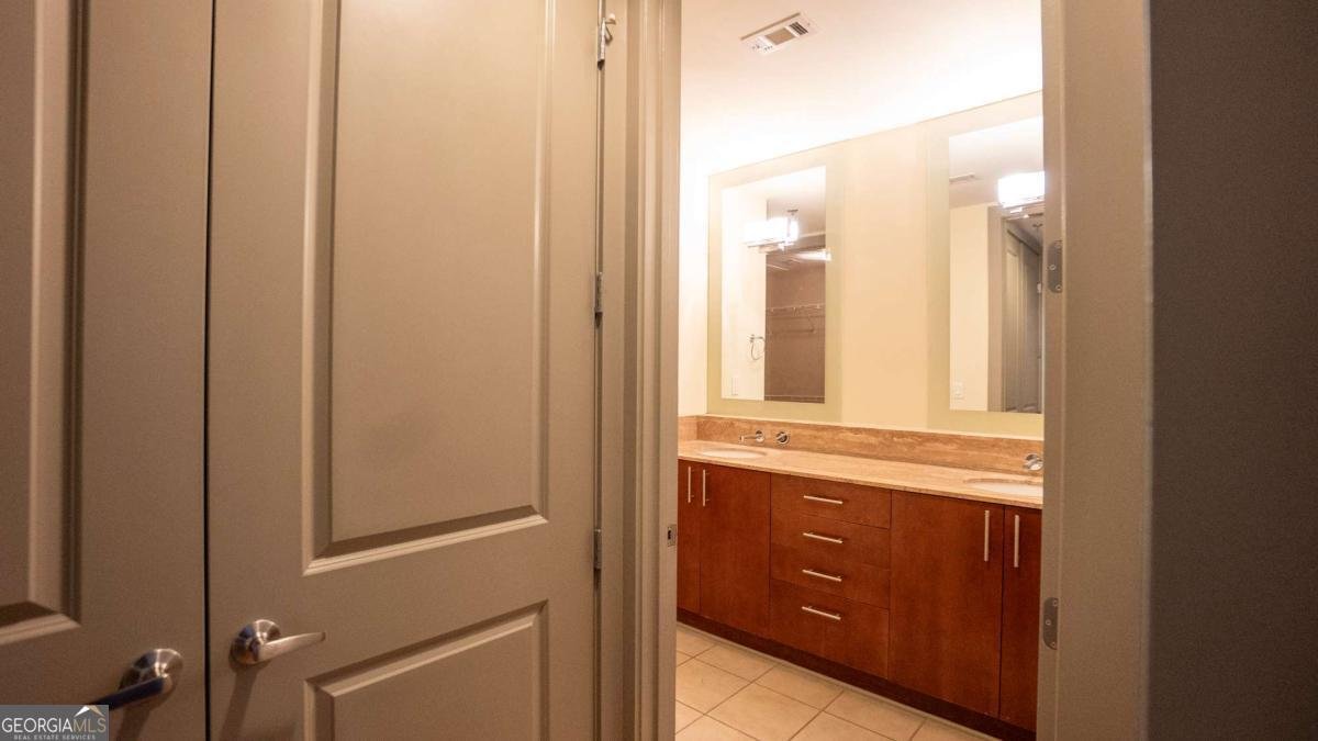 4561 Olde Perimeter Way Dunwoody - Photo 18